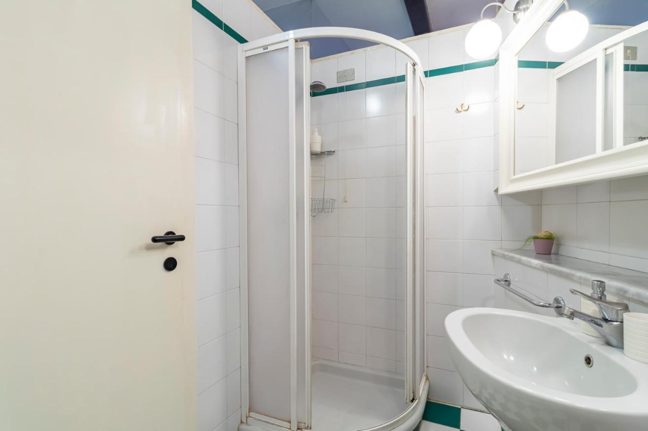 Lovely Flat De Castilla 7 * Milaan